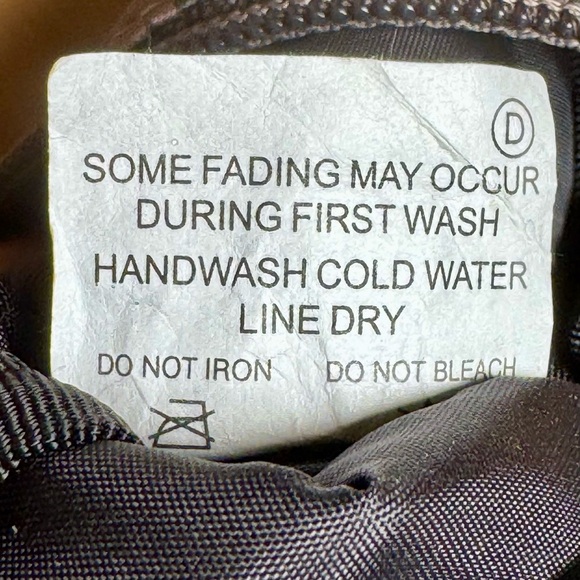 LᴇSᴘᴏʀᴛsᴀᴄ Sᴍᴀʟʟ Zɪᴘᴘᴇʀ Pᴏᴜᴄʜ Wʀɪsᴛʟᴇᴛ ɪɴ Fᴏʀᴇsᴛ Pᴀᴛᴛᴇʀɴ Oᴡʟ ᴀɴᴅ Fᴏx Pʀɪɴᴛ - Picture 16 of 16
